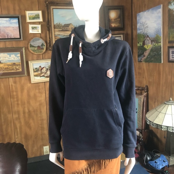 Indicode Sweater/Hoodie - Picture 4 of 9